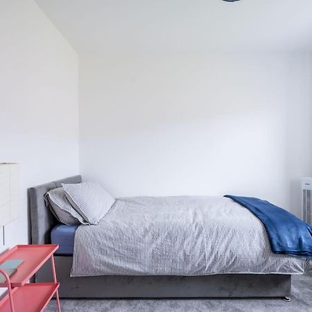 Cosy 3 Bed Near Beaches, Cardiff & Brecon Beacons Coity Εξωτερικό φωτογραφία
